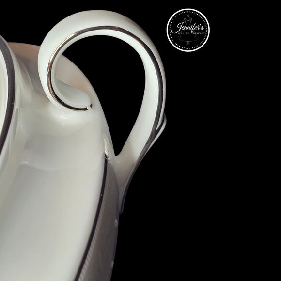 Lenox Opal Innocence Round Covered Vegetable Bowl - Picture 5 of 10